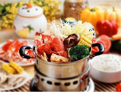 小猪头自助火锅加盟