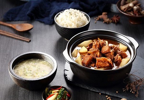 酱子辣骨饭加盟