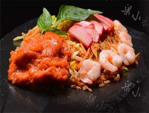 梁小猴铁板炒饭加盟