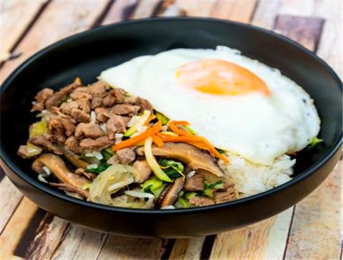 品悟肉肉拌饭加盟