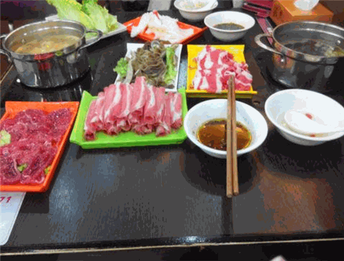 雅迷涮涮锅加盟
