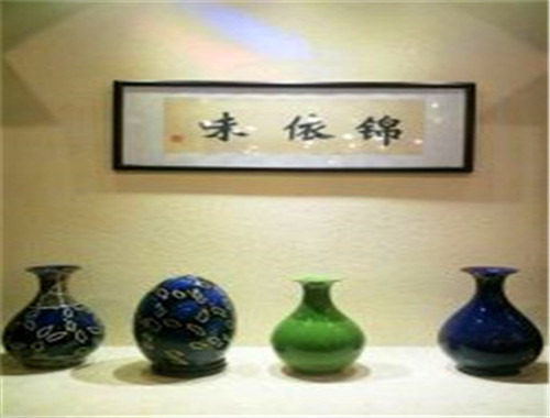 锦依味火锅加盟