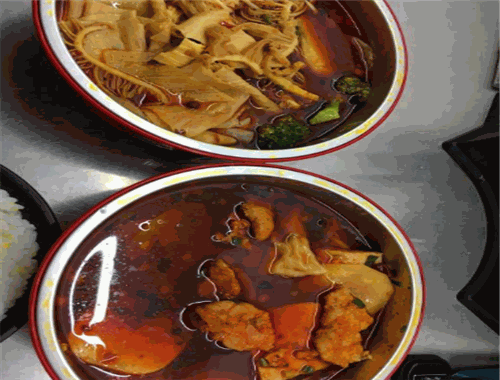 秋老虎火锅冒菜加盟