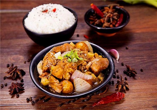 吉胤祥黑椒鸡肉饭加盟