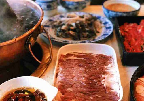 煮动力火锅加盟