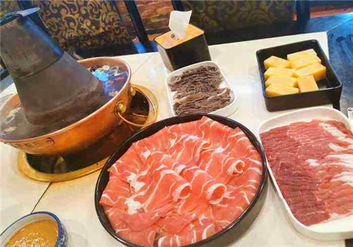 煮动力火锅加盟