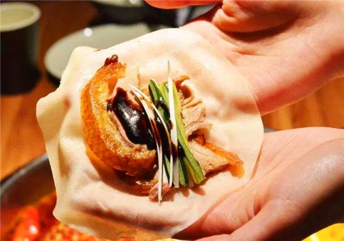 炉得香烤鸭火锅加盟