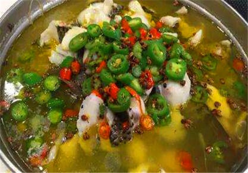 芝清青花椒砂锅鱼加盟