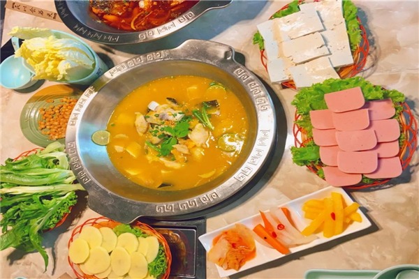 太喜老坛子酸菜鱼加盟