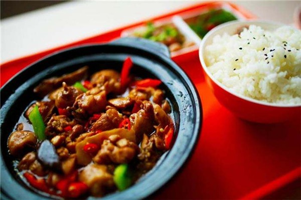 黄县黄焖鸡加盟