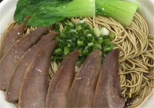 冠安红汤馄饨加盟