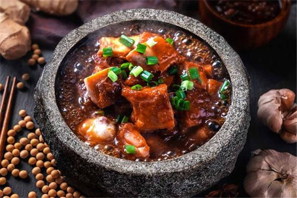 董老太泡泡鸡加盟