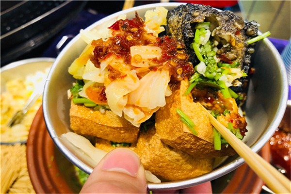 阿国臭豆腐加盟