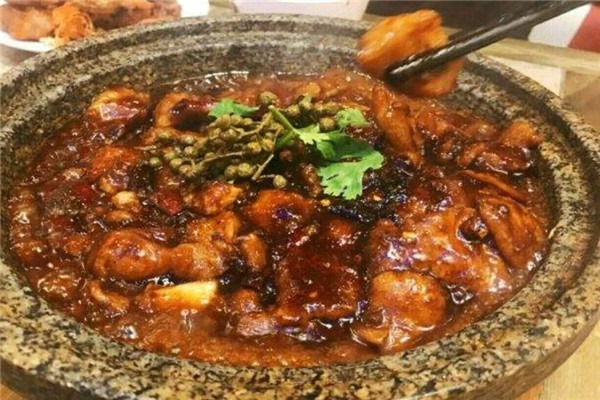 胖哥肉蟹煲加盟