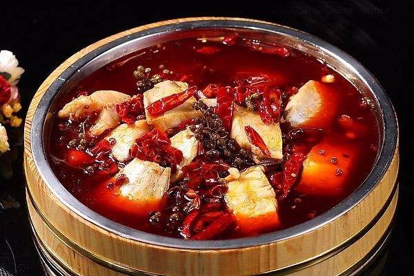 王老六铁锅炖鱼加盟