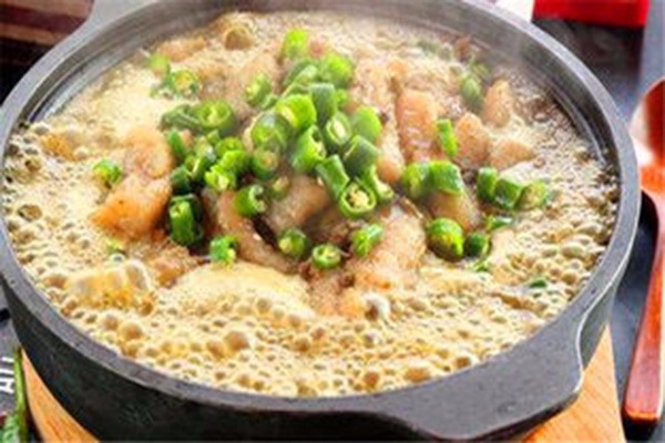 张大胡子鱼头火锅加盟