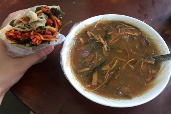 闪老大北舞渡胡辣汤加盟