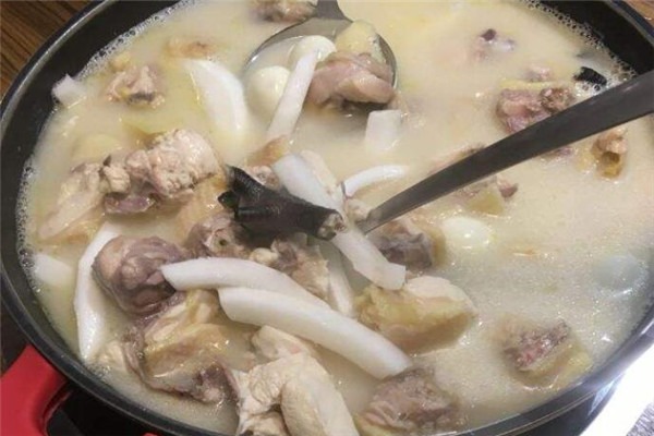 正鳳城鸡煲椰子鸡煲加盟