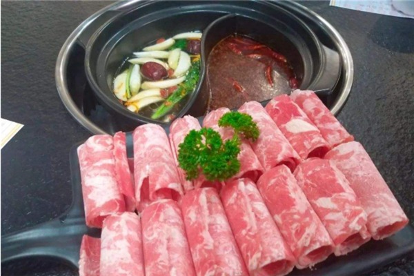 煌釜肥牛火锅加盟