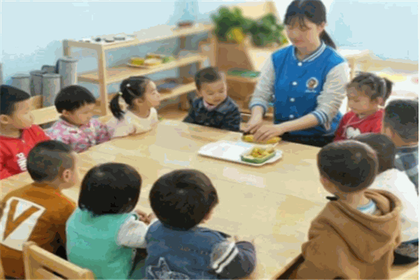 蕾茵特蒙台梭利国际早教中心加盟