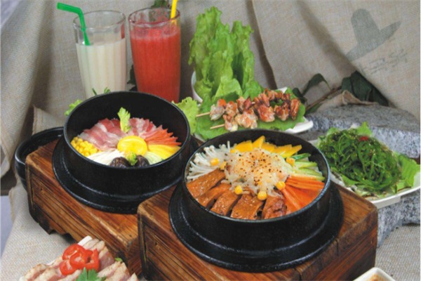 阿谷屋石锅拌饭加盟