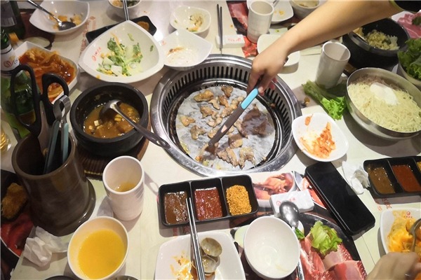 大韩情缘韩式餐饮加盟