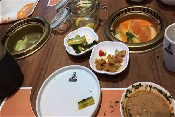 壹捞百味蘸料火锅加盟