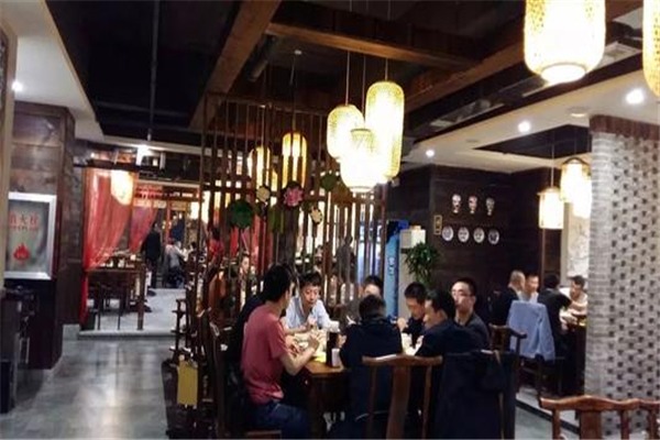 巴渝风时尚火锅加盟