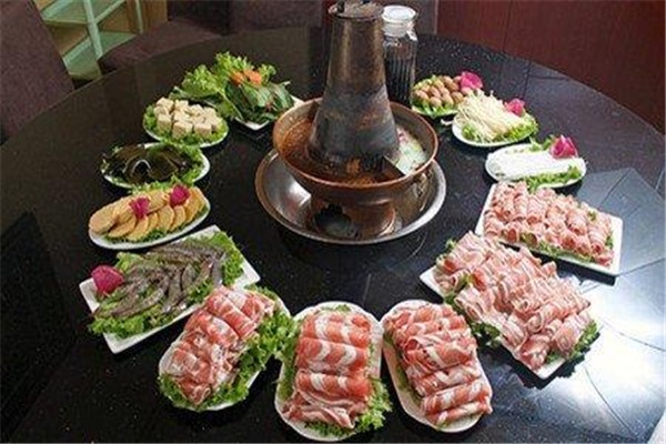 新梅居来来顺火锅加盟