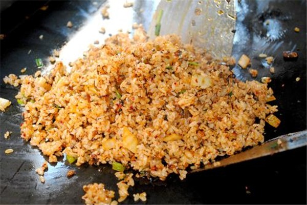 禾木铁板炒饭加盟