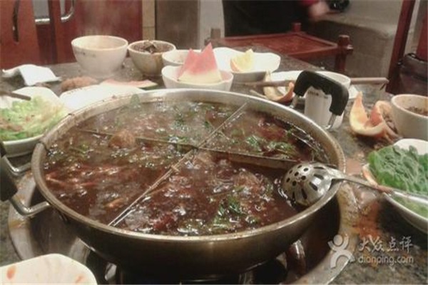 宝全火锅加盟