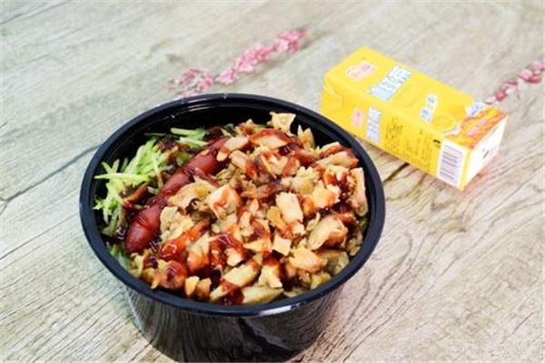 圣恋鲜烤肉拌饭加盟