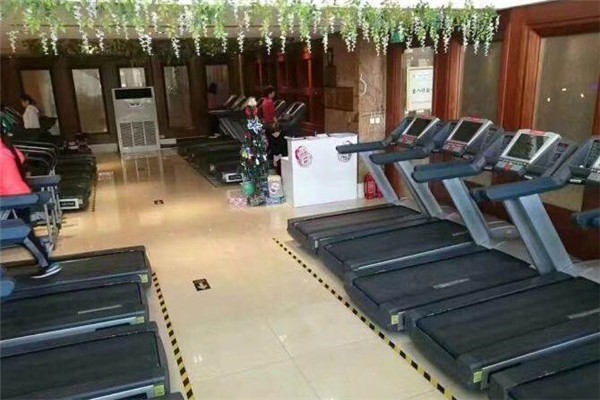 立方庭国际游泳健身会所加盟