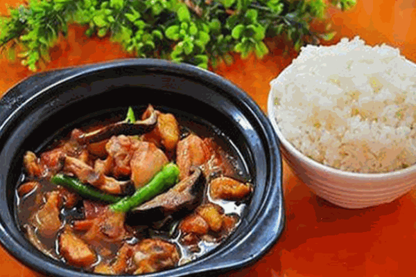 十七味黄焖鸡米饭