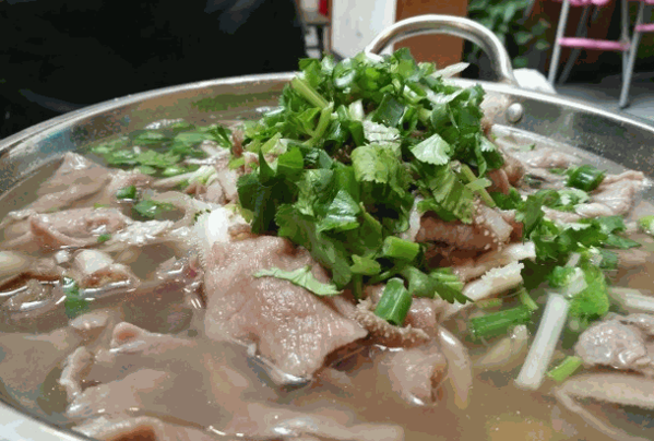 乐山翘脚牛肉汤锅