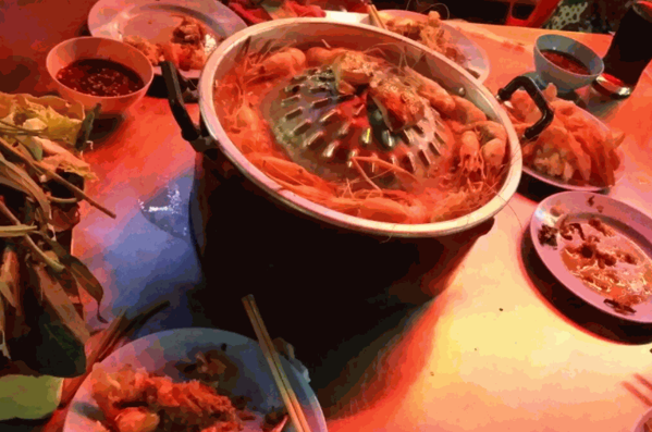 红客火锅