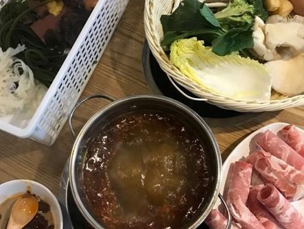 椰辣麻辣烫小火锅