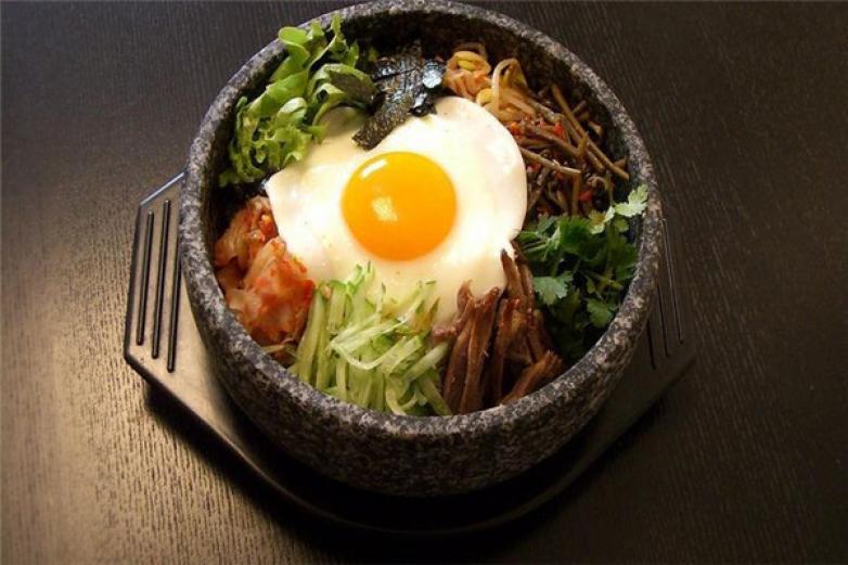 善石石锅拌饭