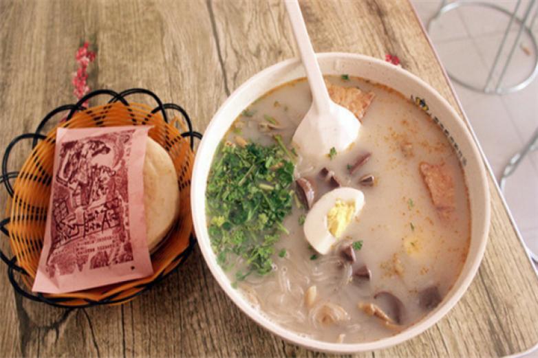 巧味居鸭血粉丝