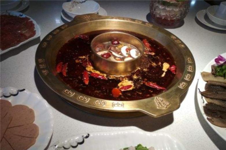 拾玲珑火锅
