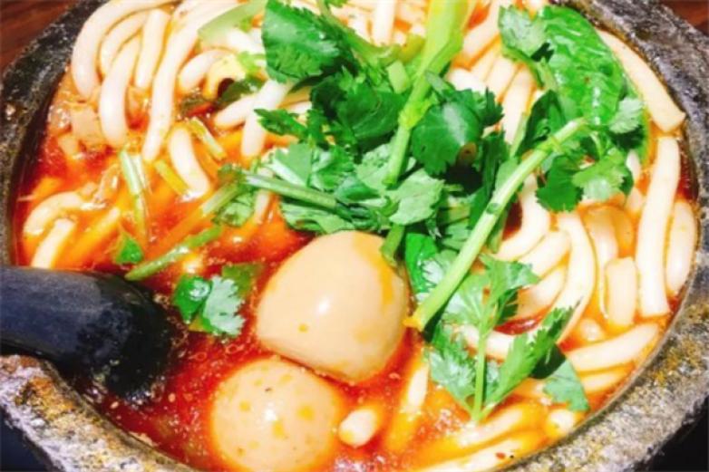 粉面桃花土豆粉