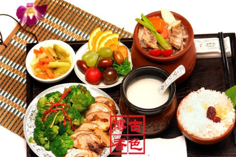 古色传香瓦缸营养美食
