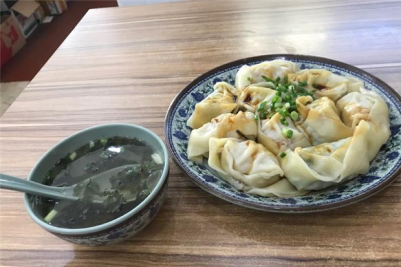 左阿婆崇明馄饨