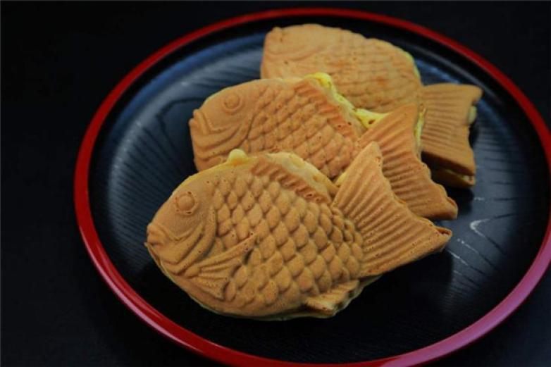 鱼形烧