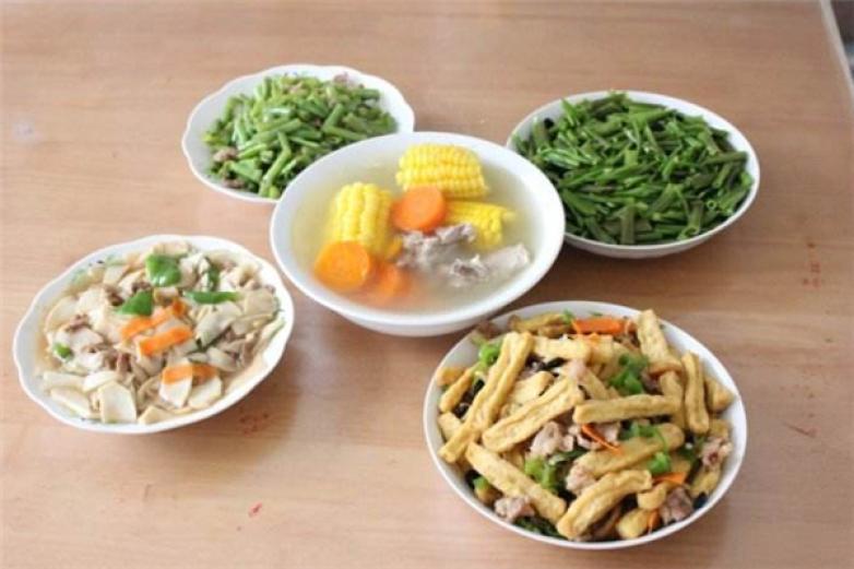 四菜一汤