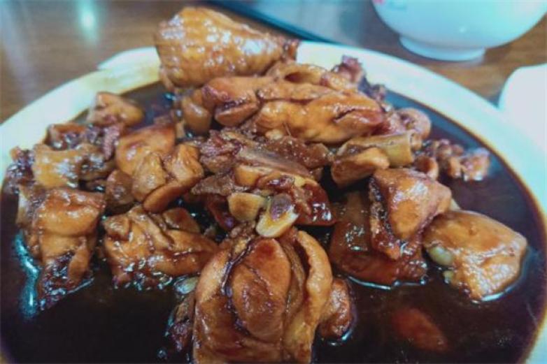 三居黄焖鸡