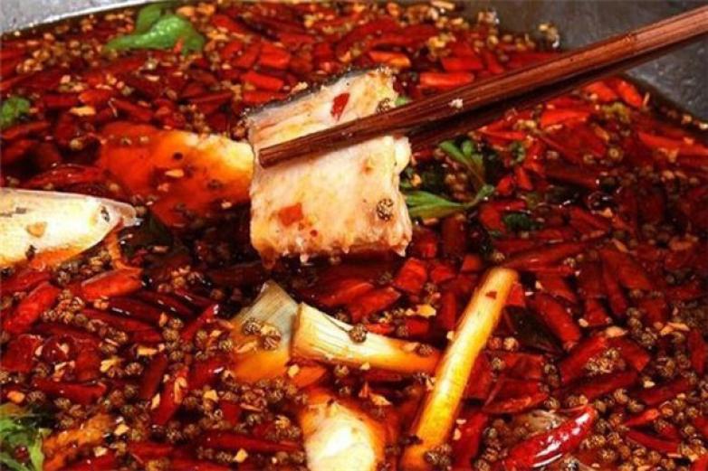 百盛怪味鱼