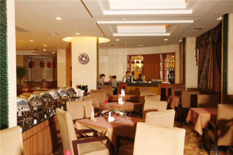 卡基诺西餐
