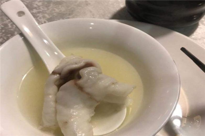 渔悦斑鱼府火锅