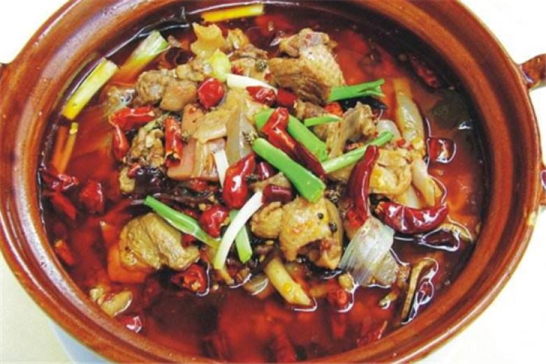 鱼排队木桶鱼火锅